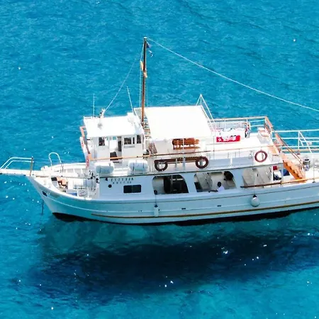 Giulietta Bvm Psarou Mykonos