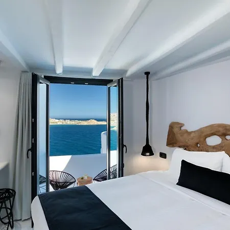 Phenomenal Mykonos Julietta 5 Bedrooms Private Jacuzzi 别墅
