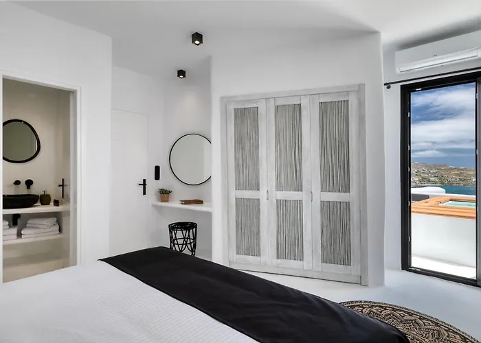 Phenomenal Mykonos Julietta 5 Bedrooms Private Jacuzzi *